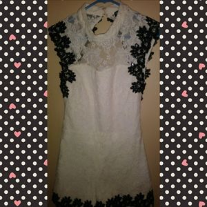 LACE ROMPER